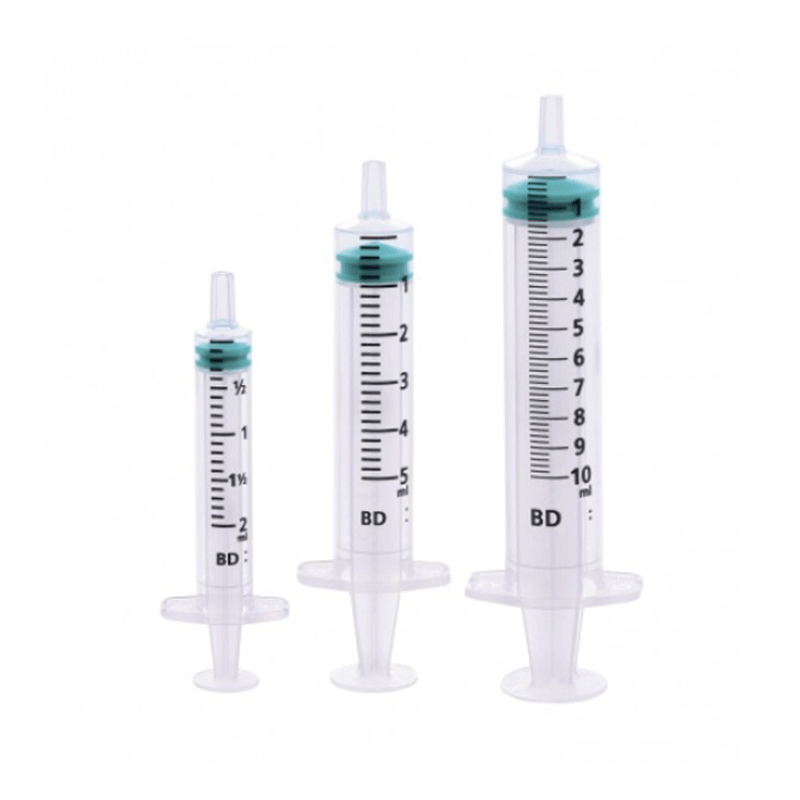 Leur slip syringes in various sizes